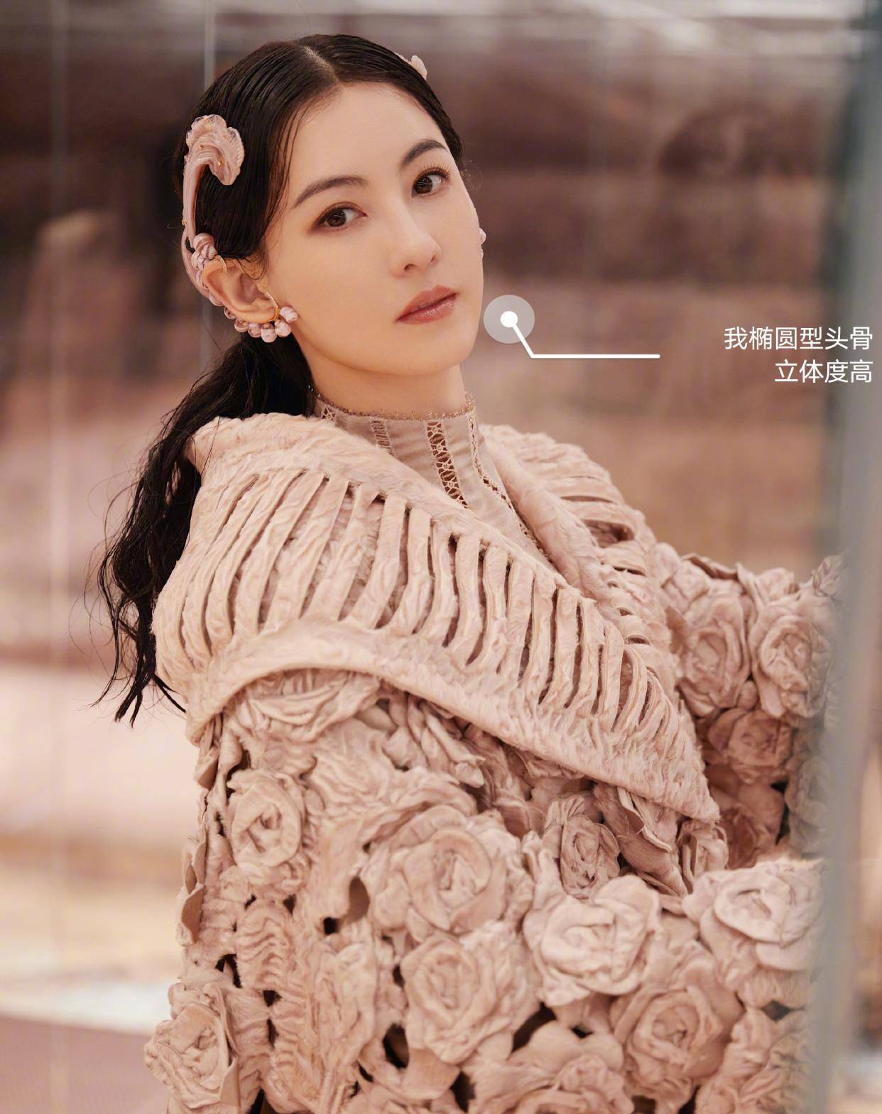 方法|多个孩子妈还能这么美，张柏芝为啥这么抗老？