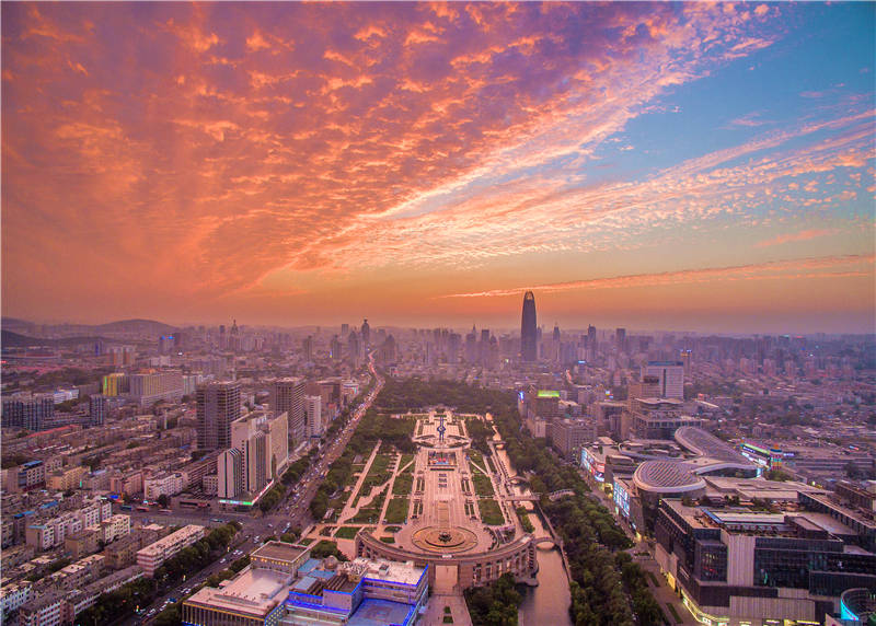 "爱航拍 瞰泉城"参赛作品展示|《济南的四季》《落日余晖映晚霞》