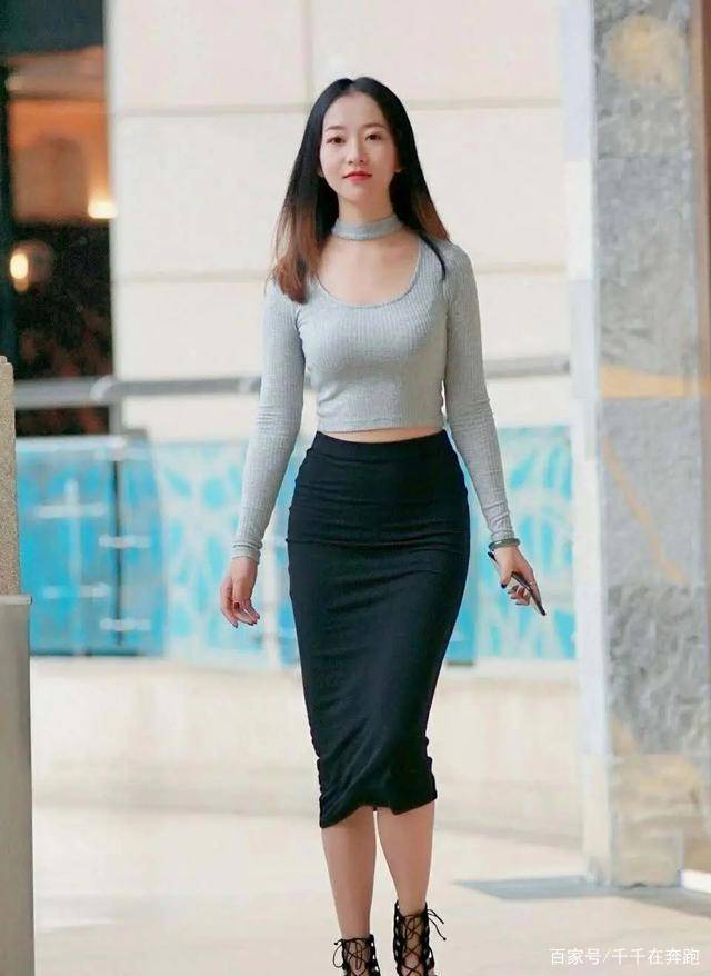 身材|连衣裙大方好看又有气质感，带来强烈的潮流感，魅力尽显