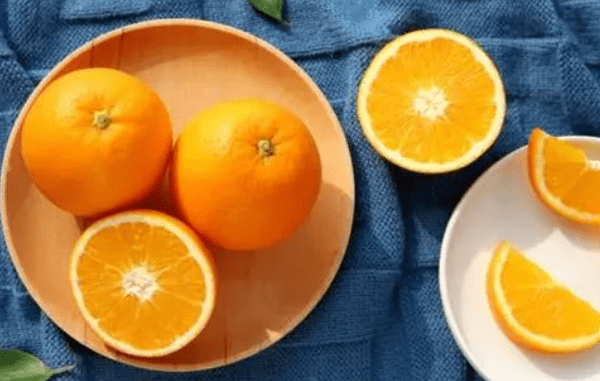 正餐|孩子爱吃零食，先别说“不”！小心零食成为孩子童年永远的缺憾！