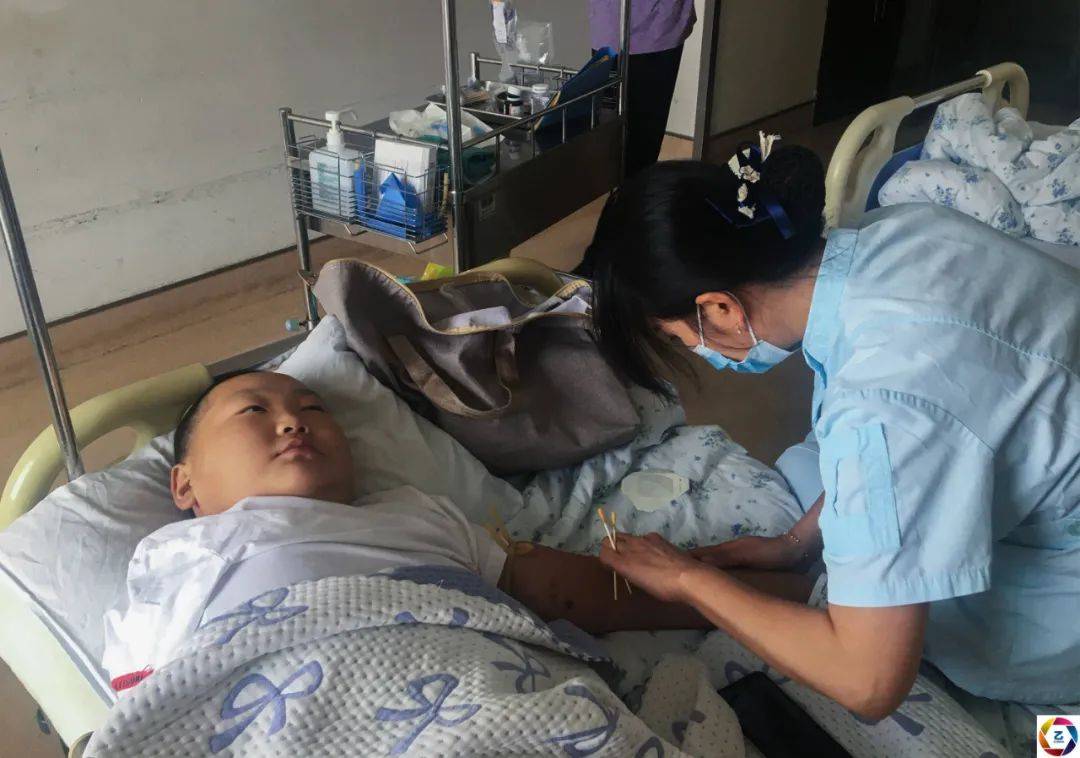 李明喆|男孩右臂莫名疼痛，为了保命无奈截肢，谁知断臂后更大的悲剧来了