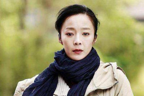 角色|之前凭《魔幻手机》红极一时，却因满嘴脏话，沦为无人问津的地步