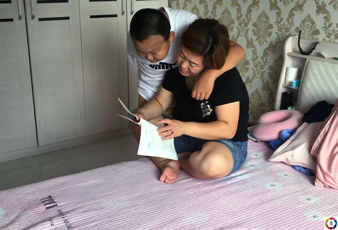 李明喆|男孩右臂莫名疼痛，为了保命无奈截肢，谁知断臂后更大的悲剧来了