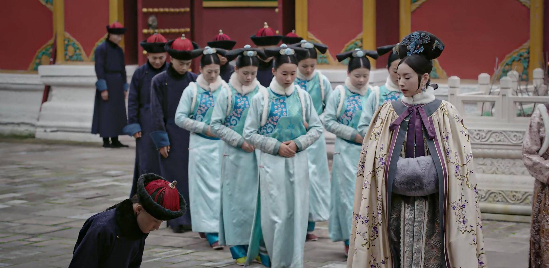 衣裳|如懿传｜富察琅嬅孝贤皇后的后十三种造型，还是明黄衣裳最多