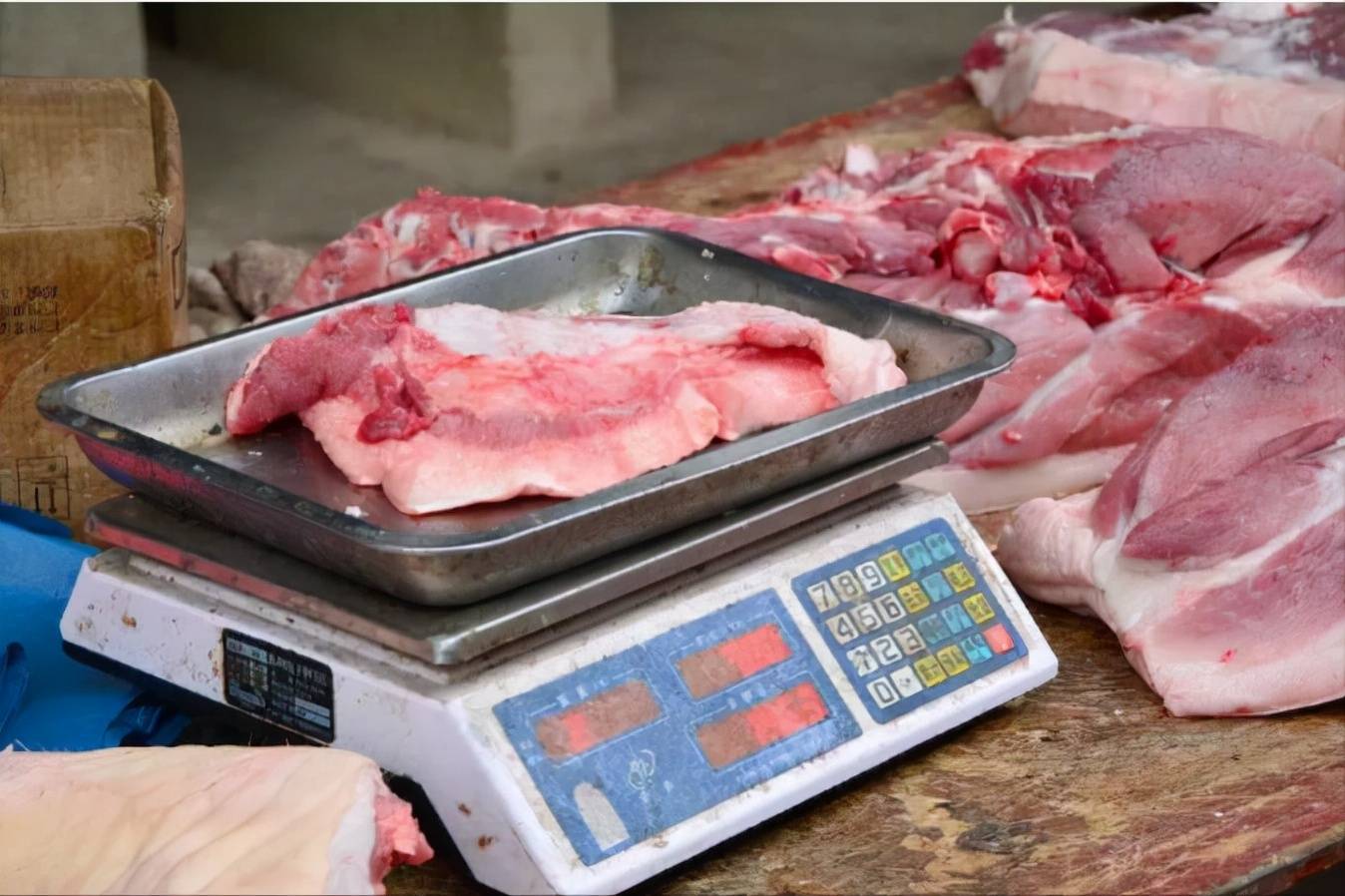 南北方人买菜的差异有多大,双方菜贩都表示:没见过这样买菜的