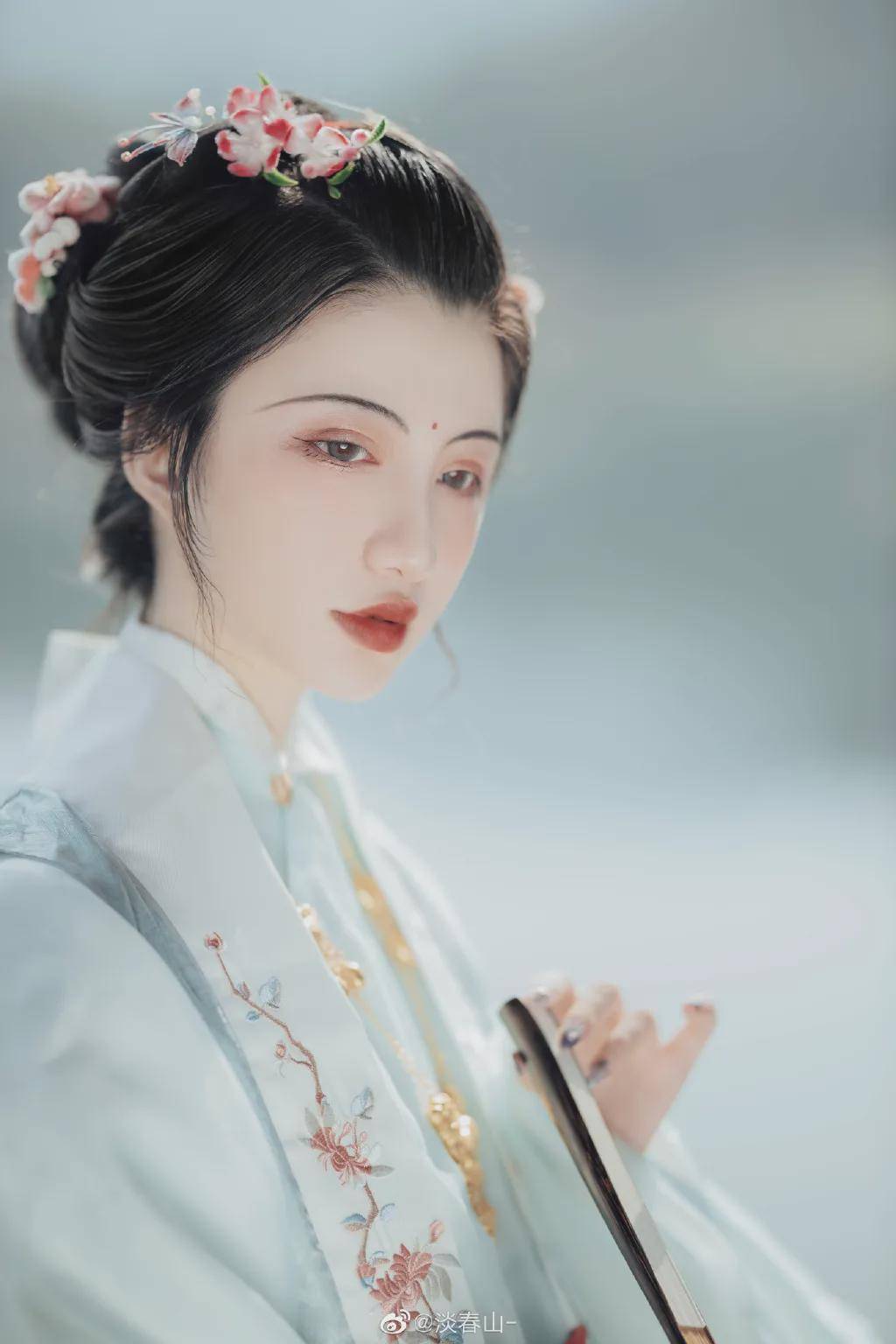 摄影|汉服小仙女：雪沫乳花浮午盏