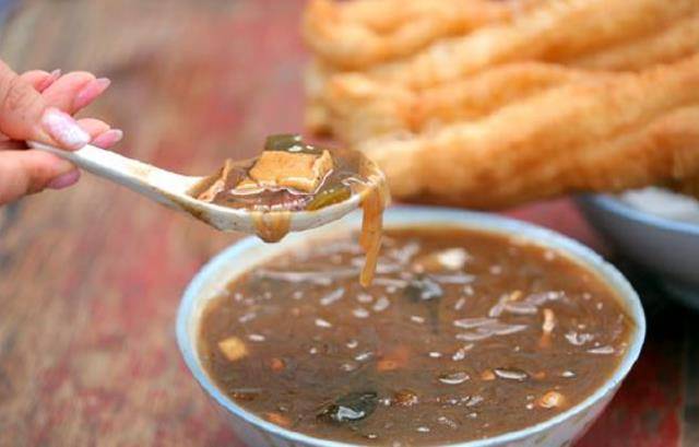 包子|中国口感极好的“4大”早餐,包子、油条都排不上榜,它排行第一