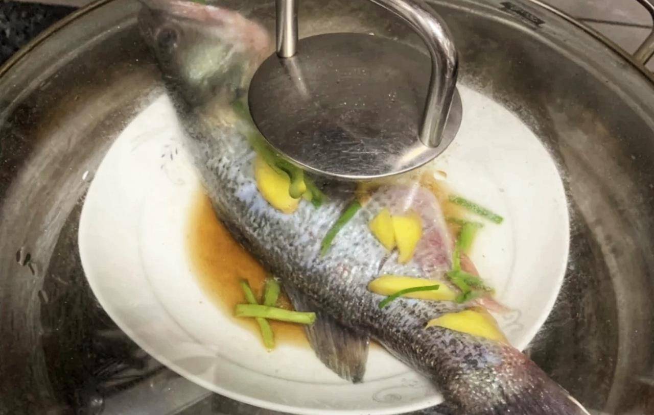 鱼多久熟透 0f9672b49afb4a34ac27941919a0dae6.jpeg