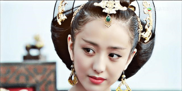 画眉|大眼睛，高鼻梁的是现代美女标配，但在古代审美的标准却是这里