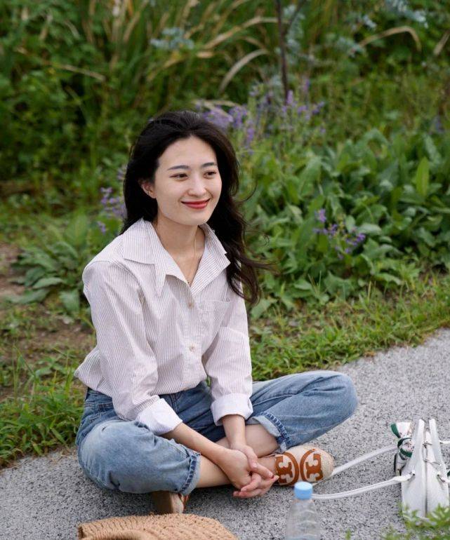 黑色|日常穿搭可以简简单单，但要懂得穿搭技巧，才能脱颖而出