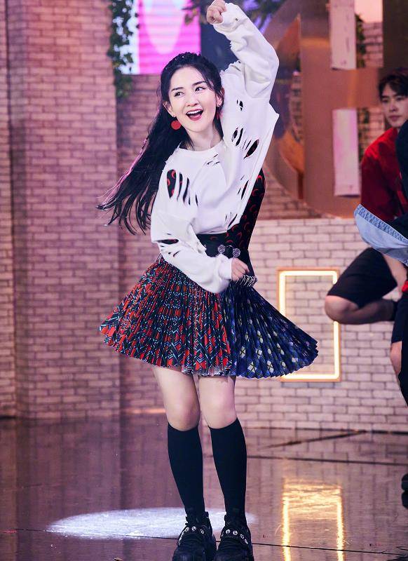 名字|谢娜公开二胎宝宝性别和名字，得知名字原因后，网友：太可爱了吧