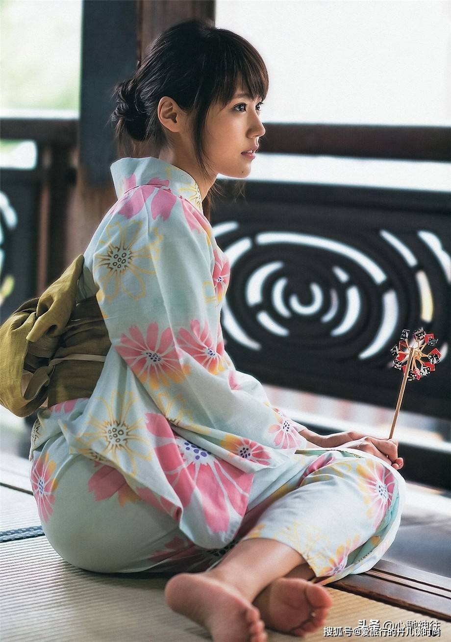 时尚|日本美女有村架纯的时尚穿搭，少女感满满，与生俱来的气质 美爆了