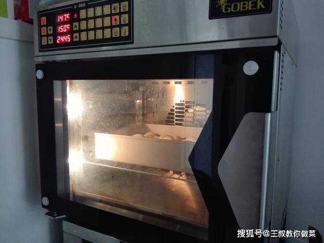 温度|爱吃面包，一定要做这款经典老面包，味道超赞，网友：来挑战一下