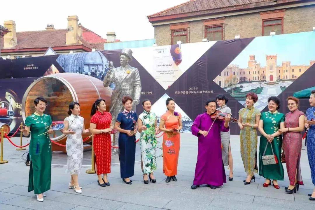 华服|鲜美烟台嗨游惠丨衣香鬓影，寻梦朝阳