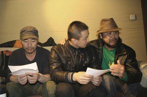 原创旭日阳刚出道十年,为何一个能年入百万,一个却只能回家务农?