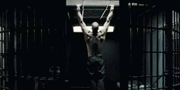 最简单的引体向上教学 ac91f817e2054af987053cf4343ebd3c.jpeg