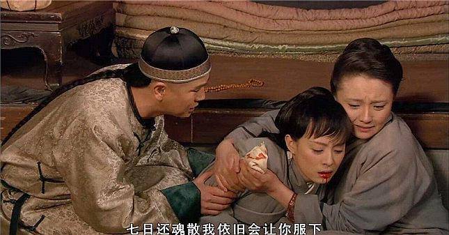 甄嬛传:难怪眉庄听到甄嬛滴血验亲,惊动胎气,你看她在恐惧啥?