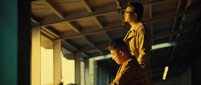 陈小春|陈小春《无间风暴》上映，比上不足比下有余，请再给港片一点时间？