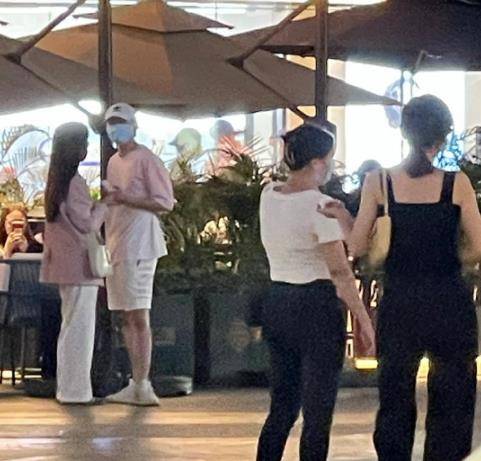 马董|《心动4》被偶遇，方彬涵皮肤黑，洪成成少女，孔汝淳胖了一圈