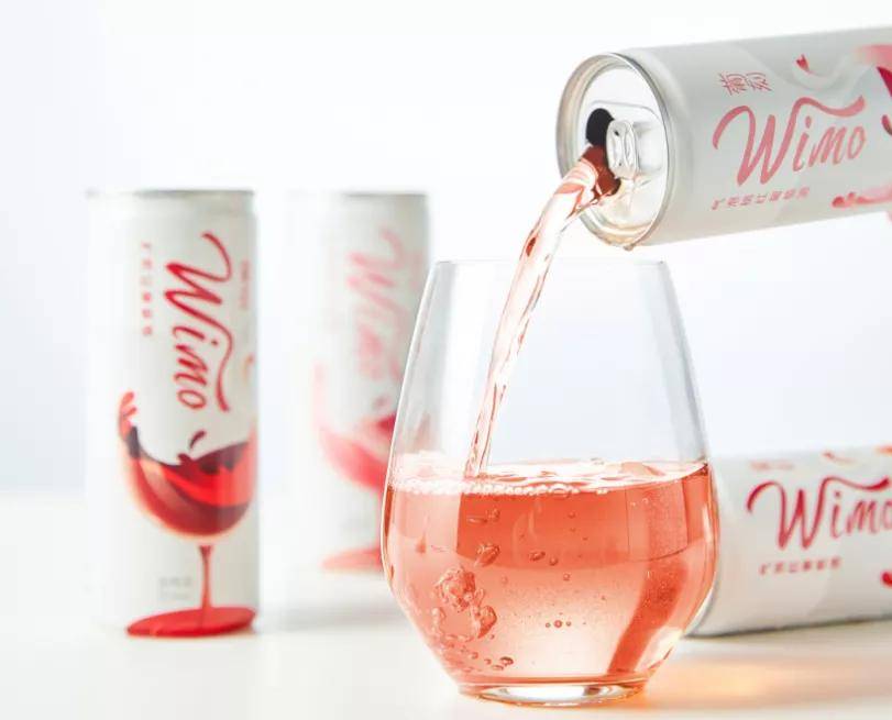 品牌|葡萄酒品牌「WiMo葡刻」获千万元融资:瞄准佐餐场景,撬动酒饮新市场