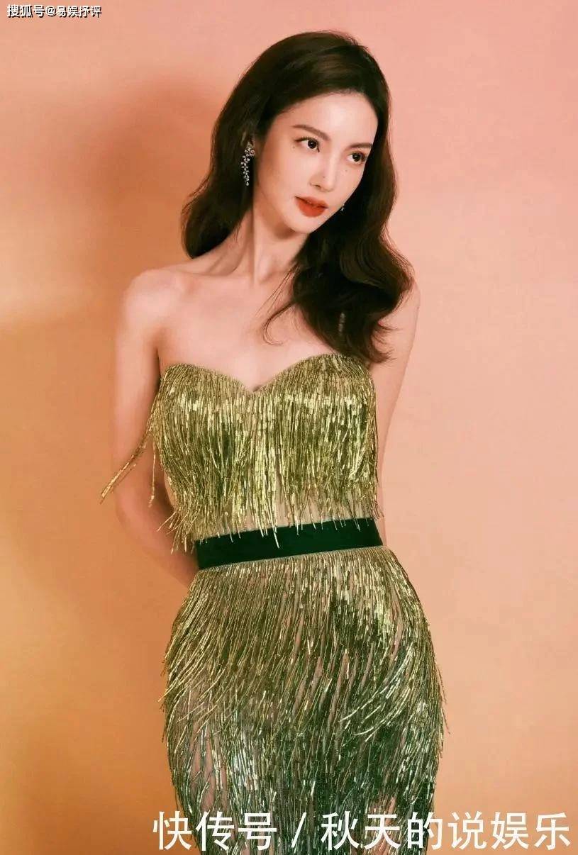 宋佳|美丽得迷人！金晨、宋佳这样打扮美出新高度！