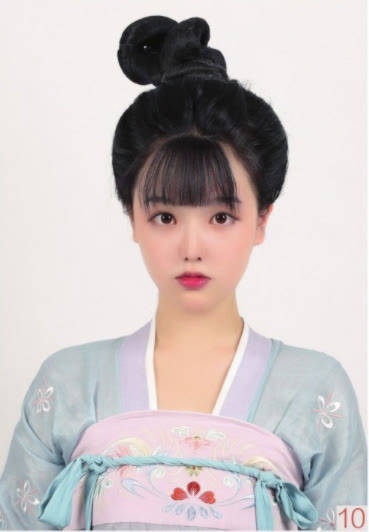 发髻|唐风少女造型：变形灵蛇髻包发