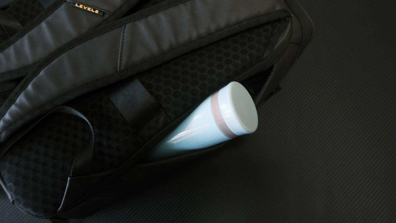 伙伴|职场通勤、生活社交好伙伴，地平线8号零感背包使用体验