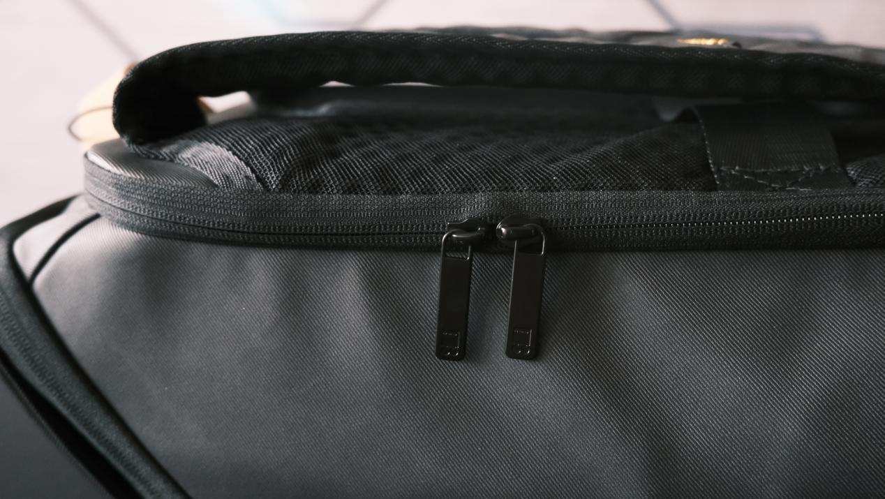 伙伴|职场通勤、生活社交好伙伴，地平线8号零感背包使用体验