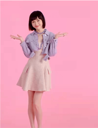 高个子|37岁唐嫣真是装嫩高手!牛仔配抹胸裙少女感爆棚,齐肩短发显脸长