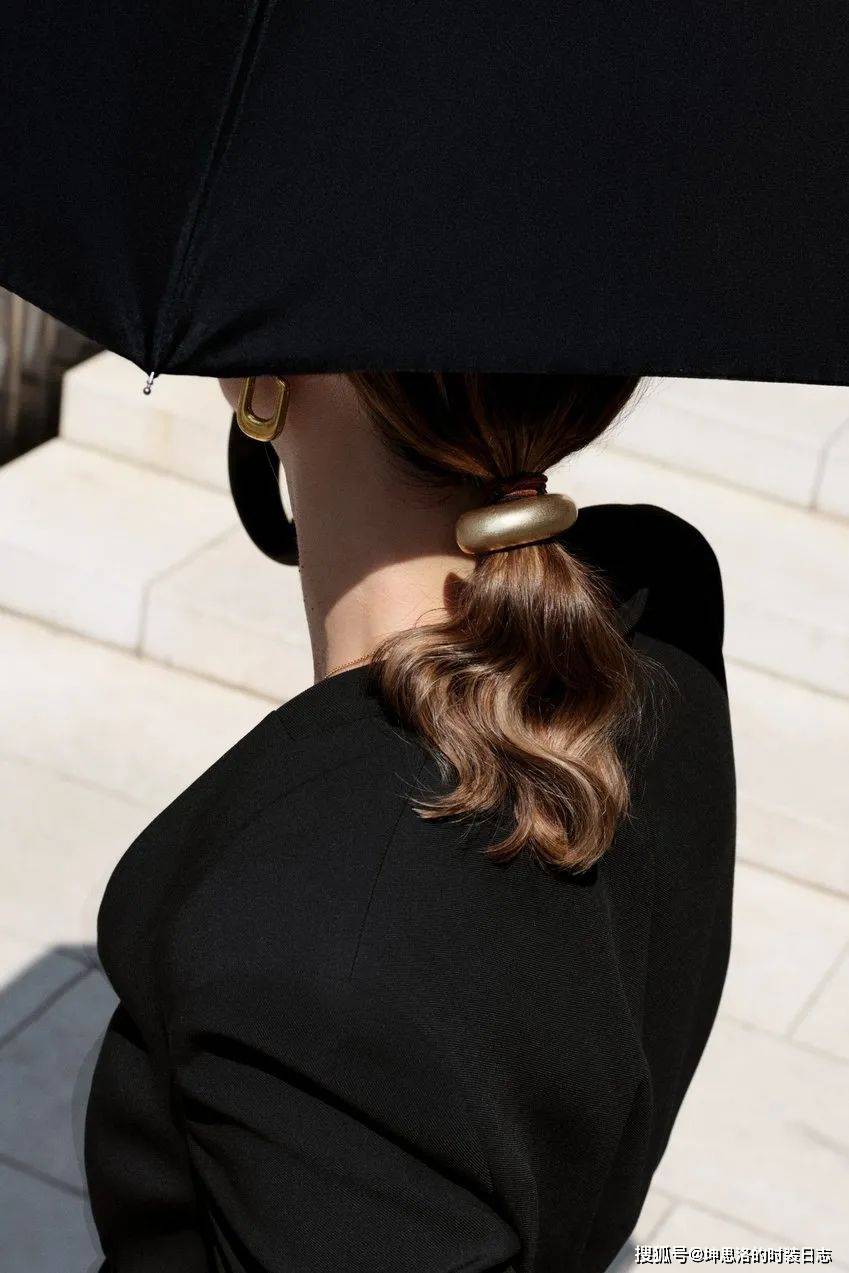 Lim|Limé 2021秋冬丨都市胶囊衣柜计划 “少即是多”的简约质感生活