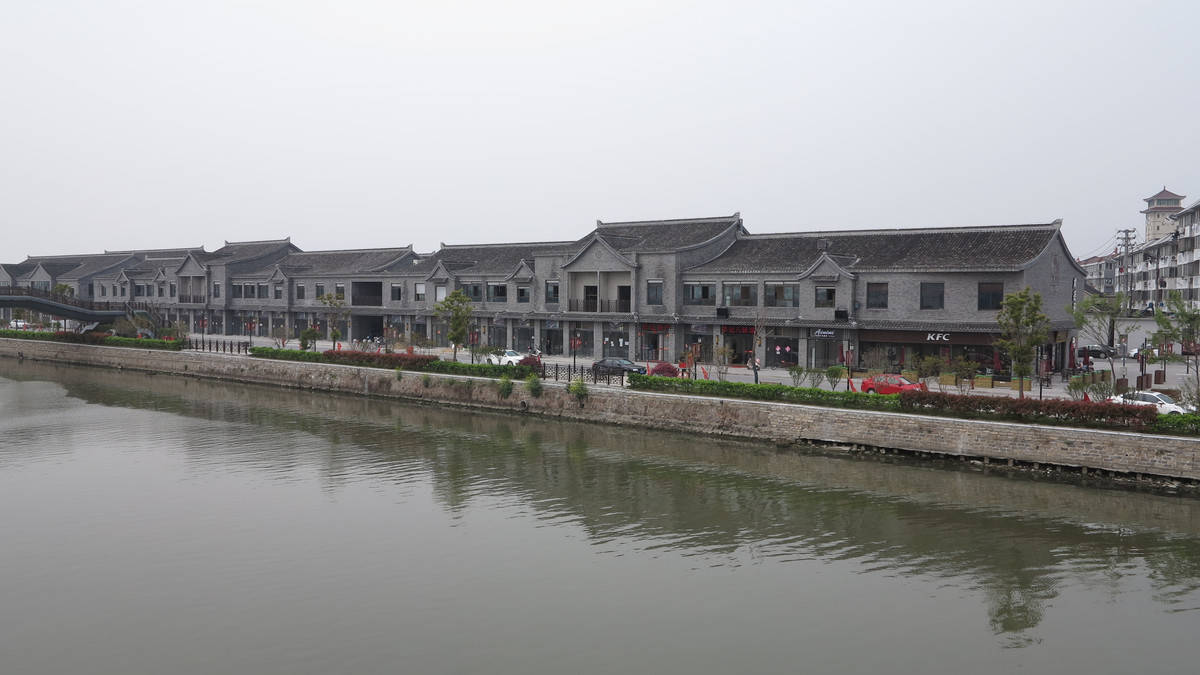 原创一座是4a级景区的古镇属中国特色小镇位于三地交界处