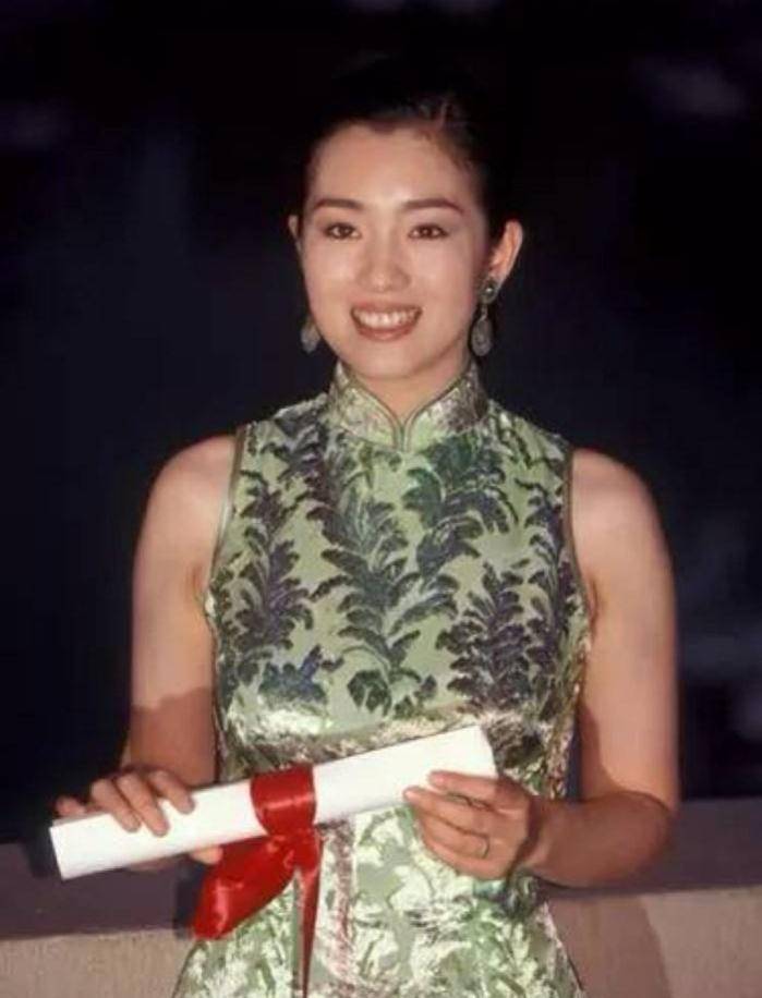漂亮|穿旗袍漂亮的女明星都有谁？
