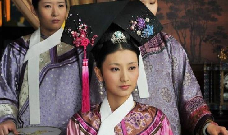 生下|历史上的沈眉庄，比雍正小36岁，备受恩宠，生下的皇子过继他人