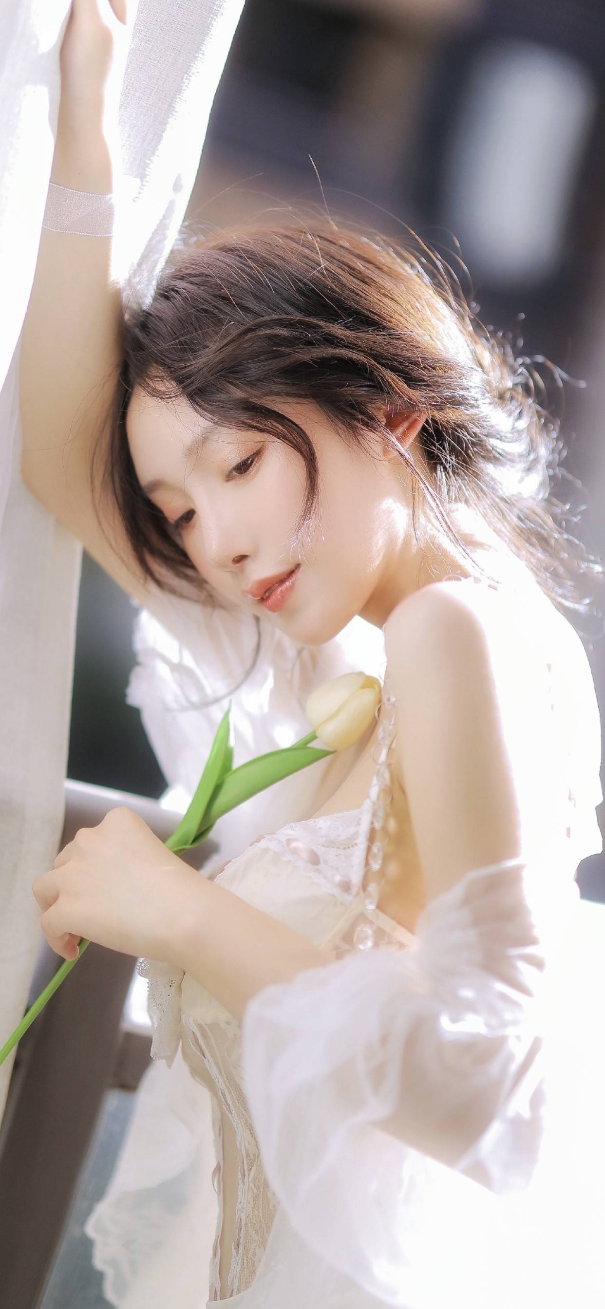 骨子里|喜欢穿裙子的女孩是浪漫、温婉如水的，骨子里都是妩媚的，你说呢