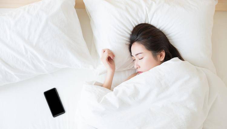 新冠疫苗接种了第一针 晚上几点睡觉才算熬夜 不是11点 也不是1点 可能很多人搞错了 深圳智慧资讯网