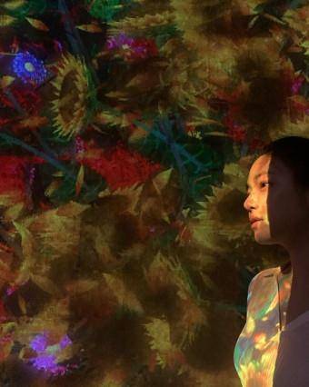 合体|杨丞琳「上海逛美术馆」全被拍!陈妍希短裤泄铅笔腿…合体闺蜜嗨爆