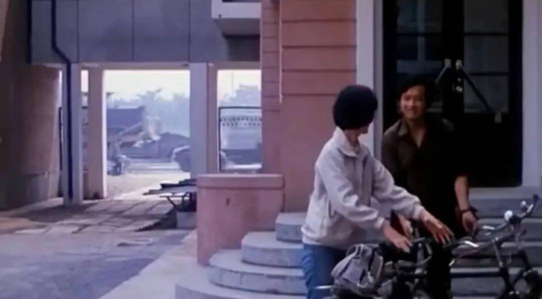 罗西里尼|《鸳鸯楼》是中国最好的分段电影 十分赛人