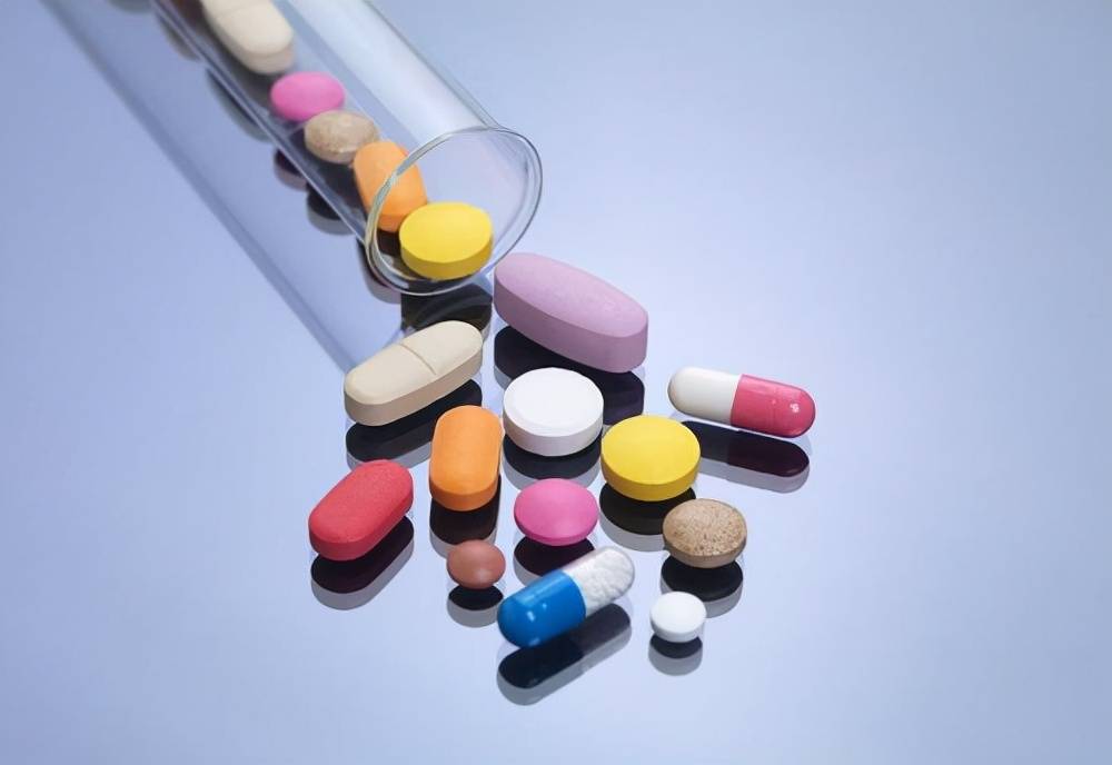 治疗|肌酐越低代表肾功能越好？降肌酐就能避免尿毒症？日常4法助肌酐稳定