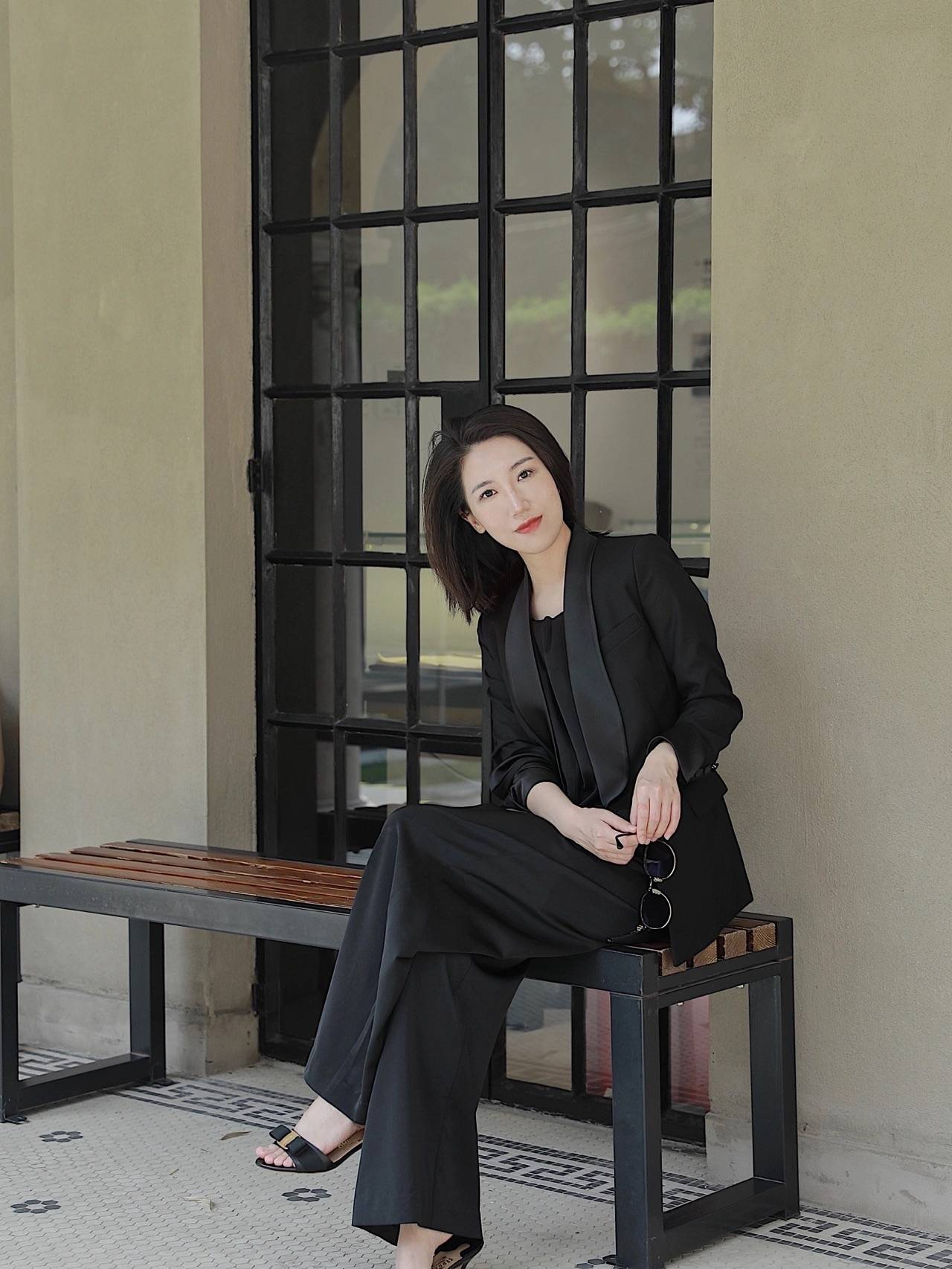职场|职场穿搭丨假装自己是女总裁，158小骨架穿上后多了一份挺拔感