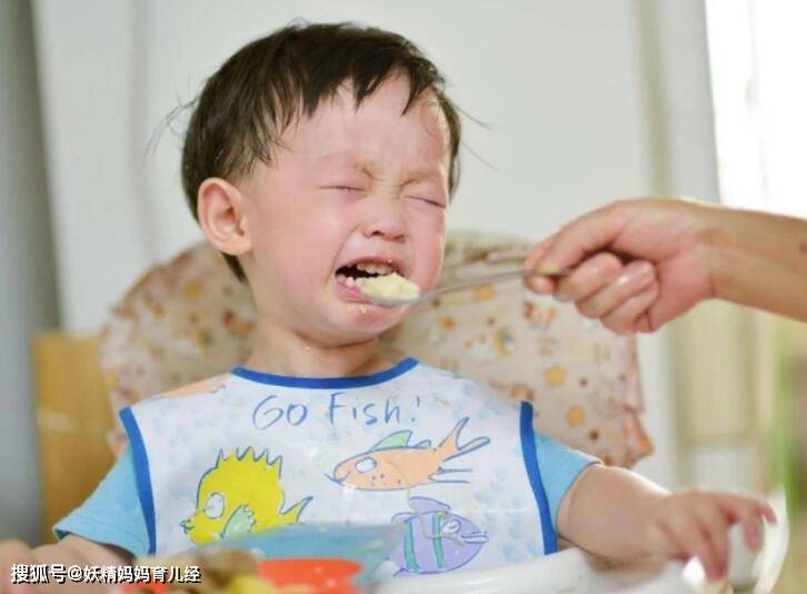 较大的|隐藏在孩子身上的3个问题，一上幼儿园就暴露，父母别不在乎