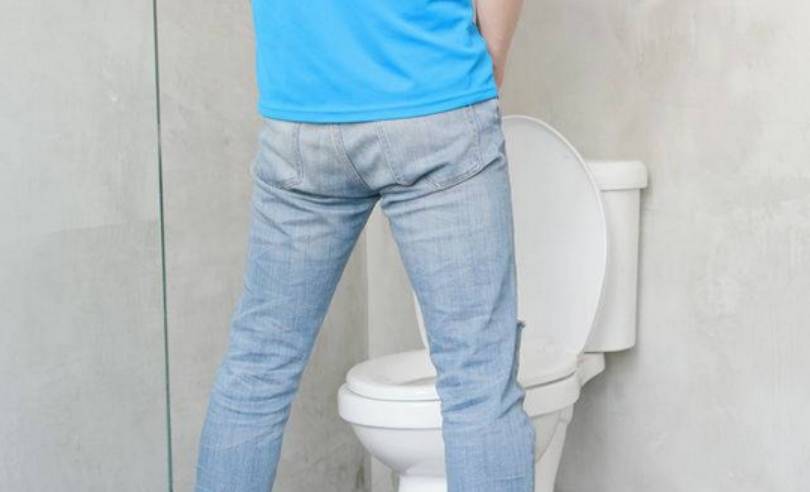 肾脏|尿液一旦“透露”出异常，需当心，这或是肾病的早期信号！