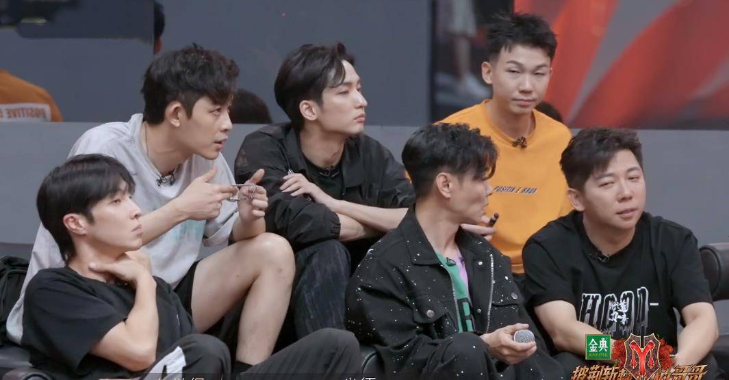 张晋|看了哥哥们分组后的练习,李云迪三公被淘汰不冤