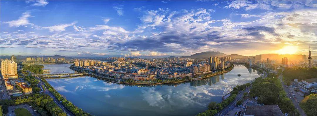 首页您好我是河源巴伐利亚庄园请看我的简历