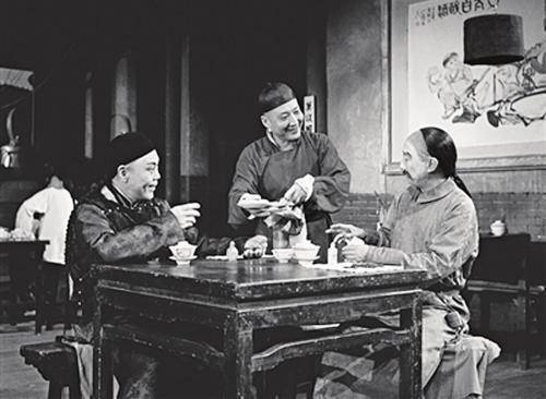 拳王周比利：洪金宝耐打元彪最灵活成龙打得最乱现实中就个人？