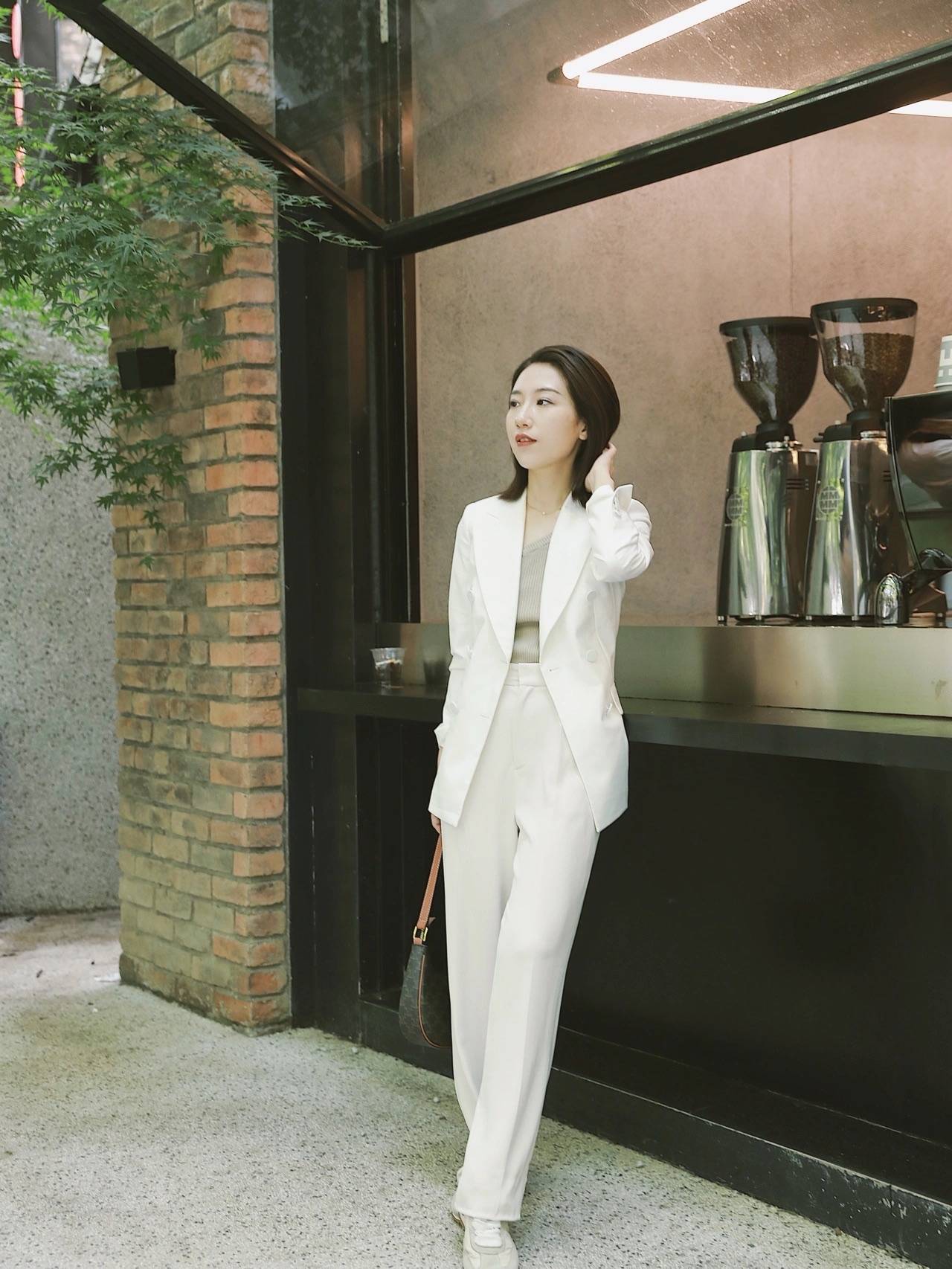 姐妹|职场穿搭丨西装休闲日常穿搭法则，小西这么穿很有正式感