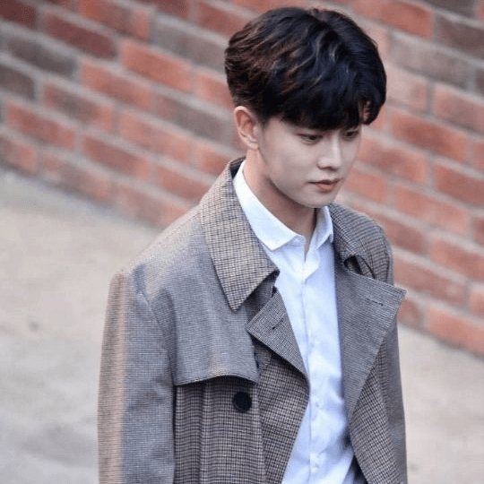 因为|古偶剧天花板任嘉伦，现代剧槽点满满，从偶像到演员的路还很长?