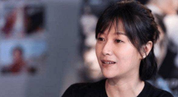 北影|她是徐静蕾贾静雯的大学同学，长得最丑成名最晚 ，但是红的却最红