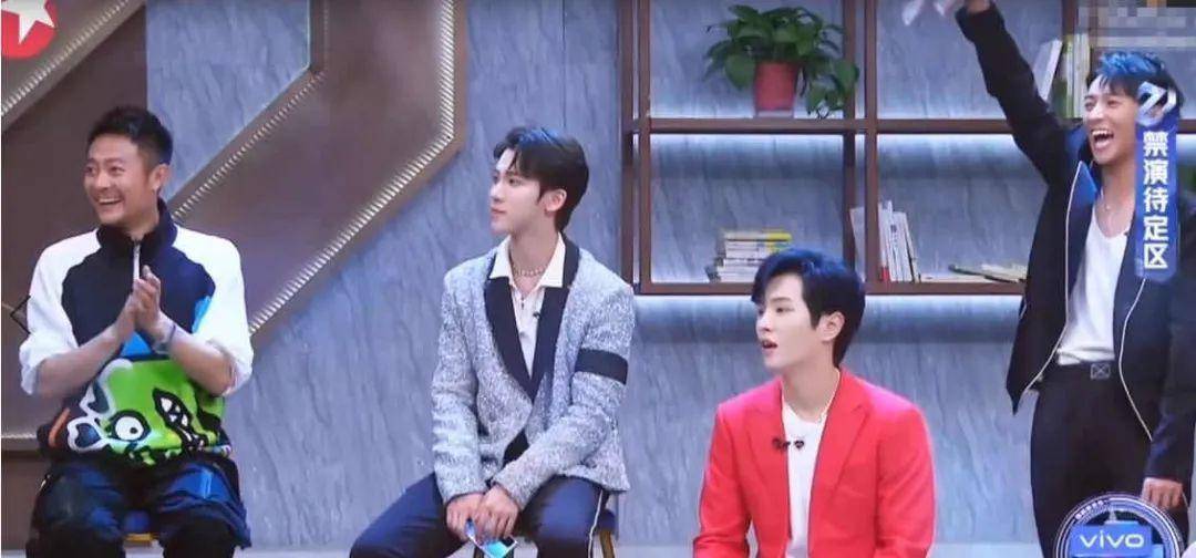 智霖|姐姐累死累活，哥哥乐呵乐呵，这档综艺，让明星艺人男默女泪