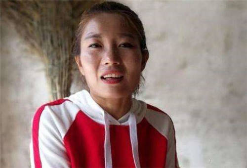 网友|3年前，“水泥西施”靠卖惨发家致富，如今的她怎么样了？