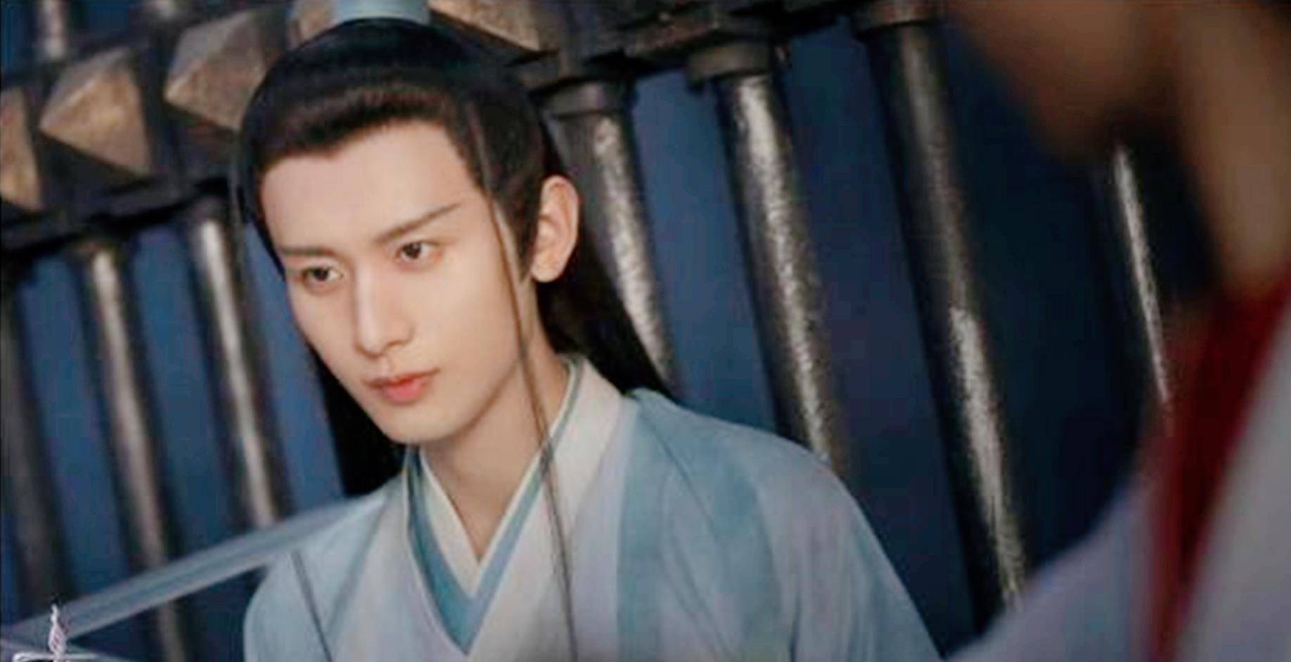 阿乐乐|杨紫新剧“遭争议”，成毅借此“提升咖位”？还未上映便引来群嘲